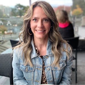 Meet your Posher, Melissa